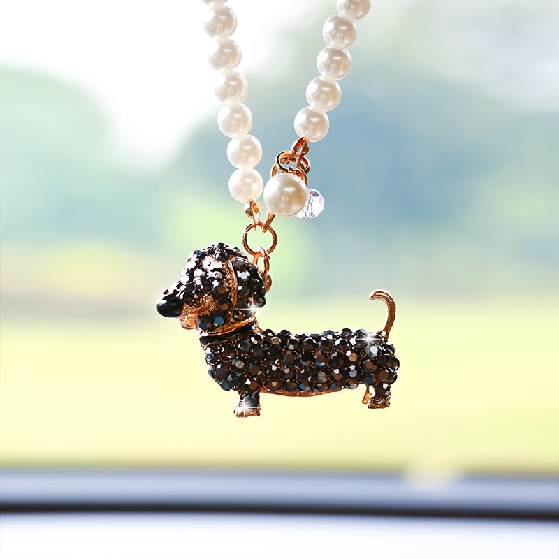 

Dachshund Car Charm: Sparkling Metal Dog Pendant For Car Interior Decoration