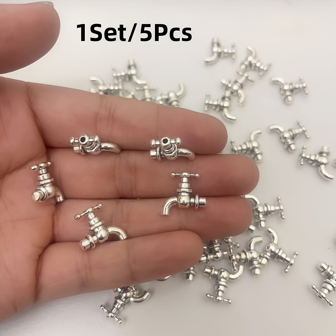 Image of 1 Set/5pcs Mini Cute Faucet, Exquisite And Compact Metal Simulation Model, Suitable For Doll House Decoration Collection, Halloween, Christmas, Easter, Party Holiday Gifts