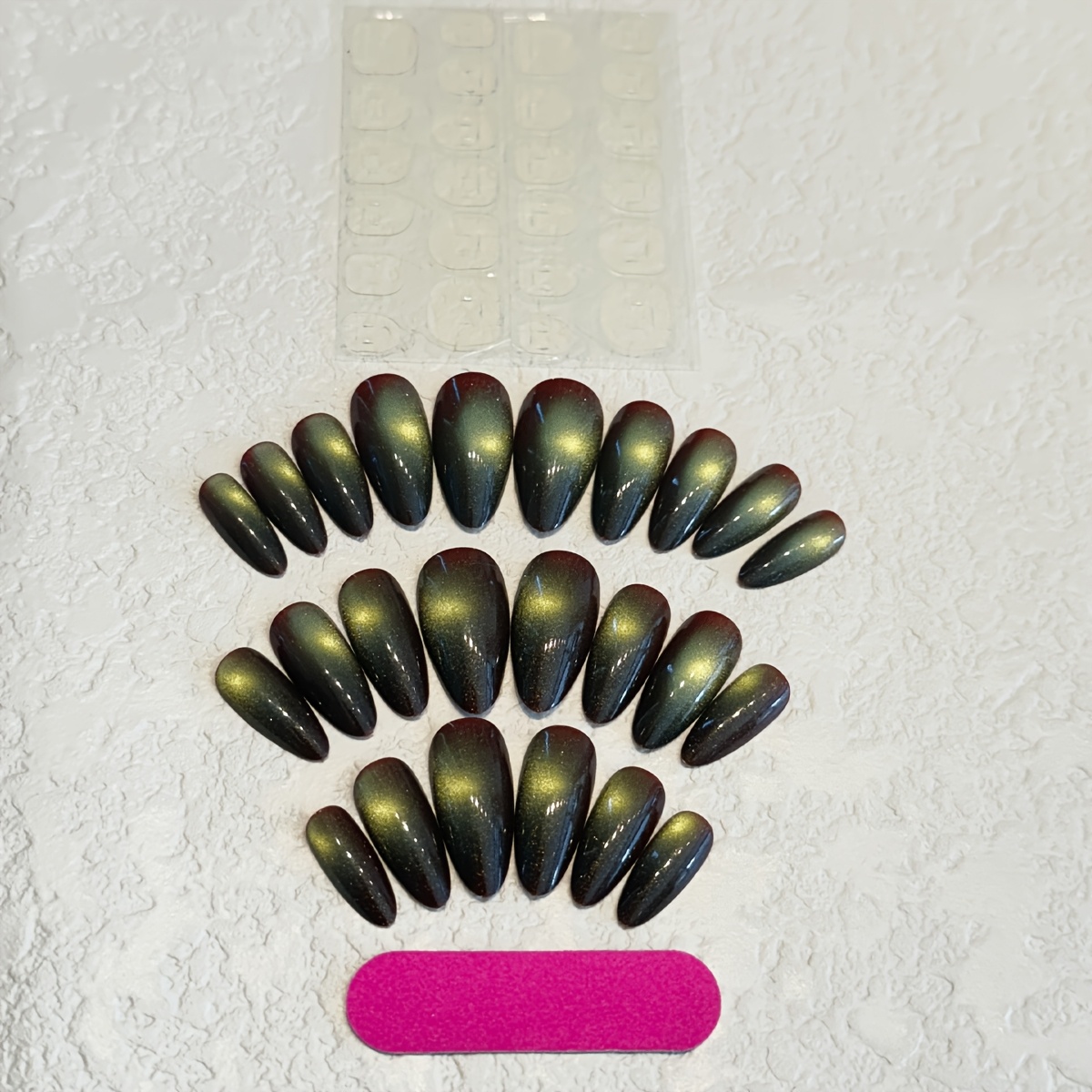 24pcs, Autumn And Winter, Green, Nail Art, Press-on Nails, Handcrafted Nails, Green , Red Base, Detachable Nail Art, Suitable For Ladies And, 1 Nail File, 1 Sheet Of Nail Stickers