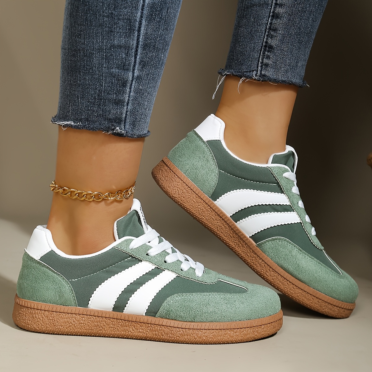 E-shop [Sneaker] Trendige Damen Sportschuhe, Exquisites Aussehen und High V, Premium Farbe, Dicke Sohle, Höhenvergrößerung, Leichtgewicht, Individuell