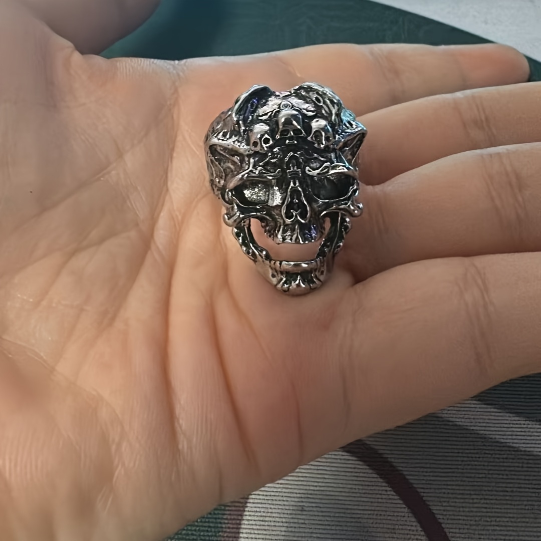 Image of Men' Punk Gothic Skull Ring - Retro Open Hoop Suitable For Parties, Gifts, Wear | Small Statement For Themed Events, Accessory For Gifts & Casual Attire