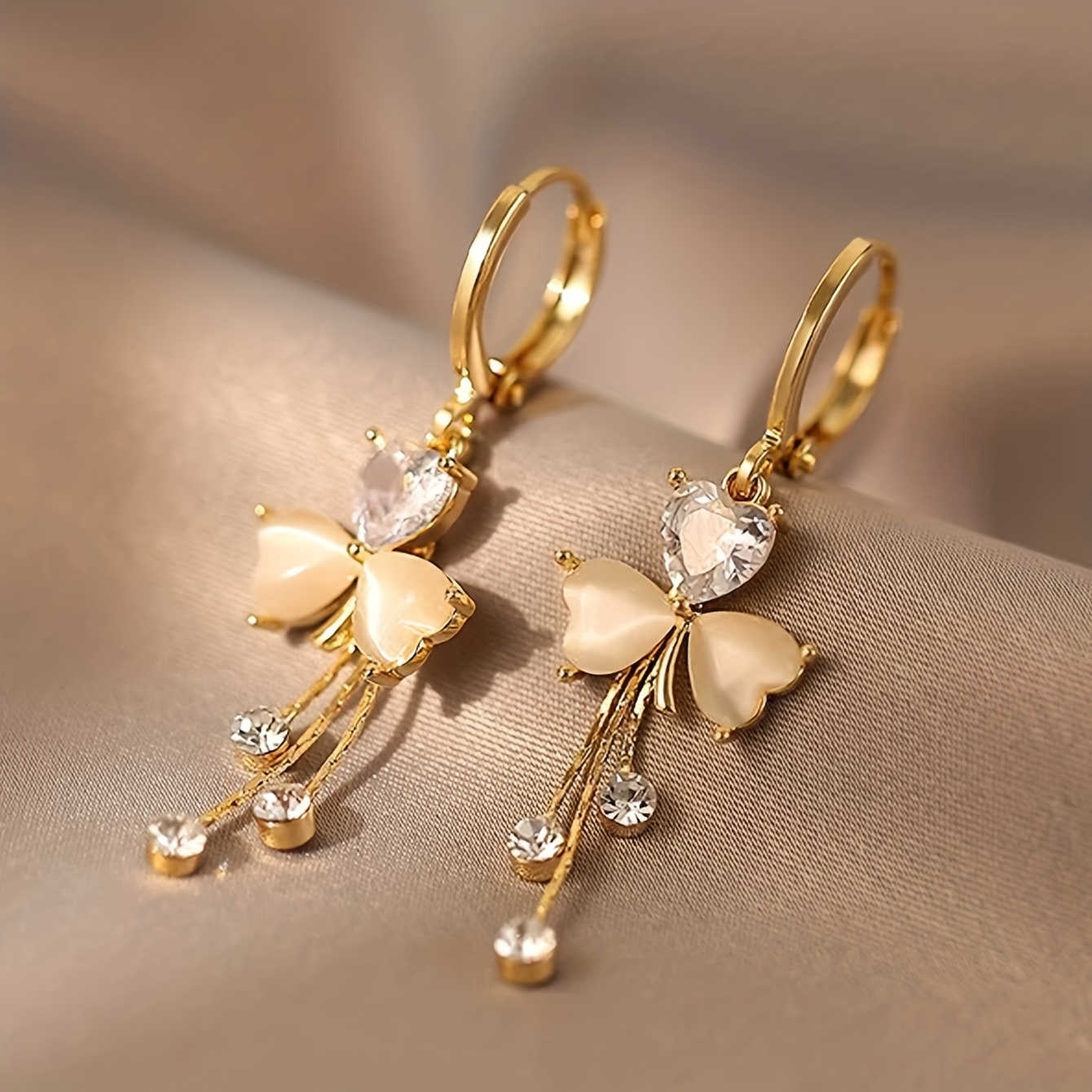 E-shop 1 Paar Elegante Luxus Blumen Ohrhänger für Damen - Quasten Akzent, Kupferstift, für , Partys und formelle Anlässe, Süße Ohrringe
