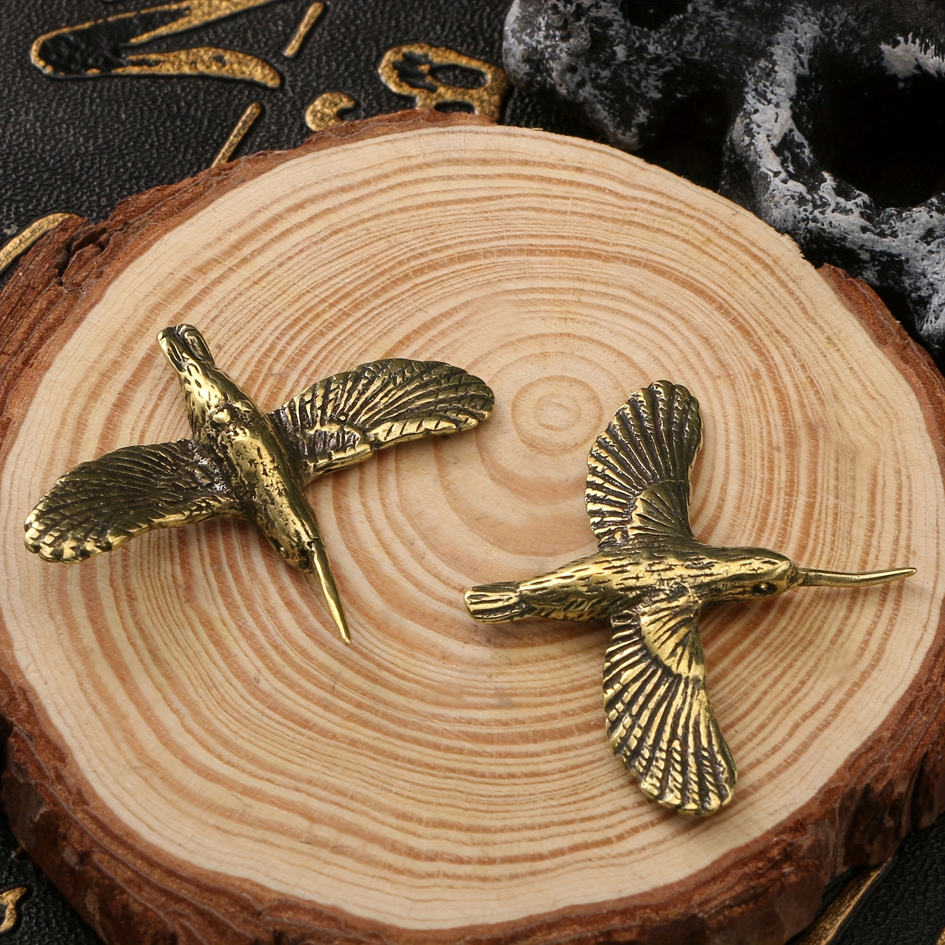 ビンテージ真鍮の鳥の像装飾品銅ミニスズメ像真鍮の鳥のフィギュリン ...