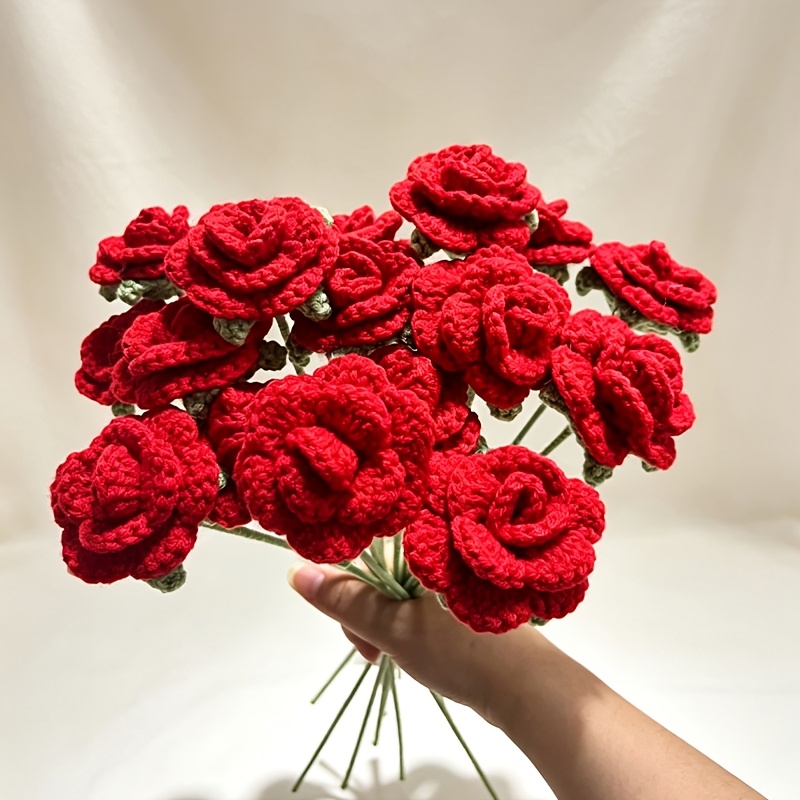 TEMU 15 Pezzi Bouquet di Rose all'Uncinetto Sfumato a , Rose Artificiali Lavorate a Maglia con Filato, con e Resistente allo Sbiadimento, Regalo per