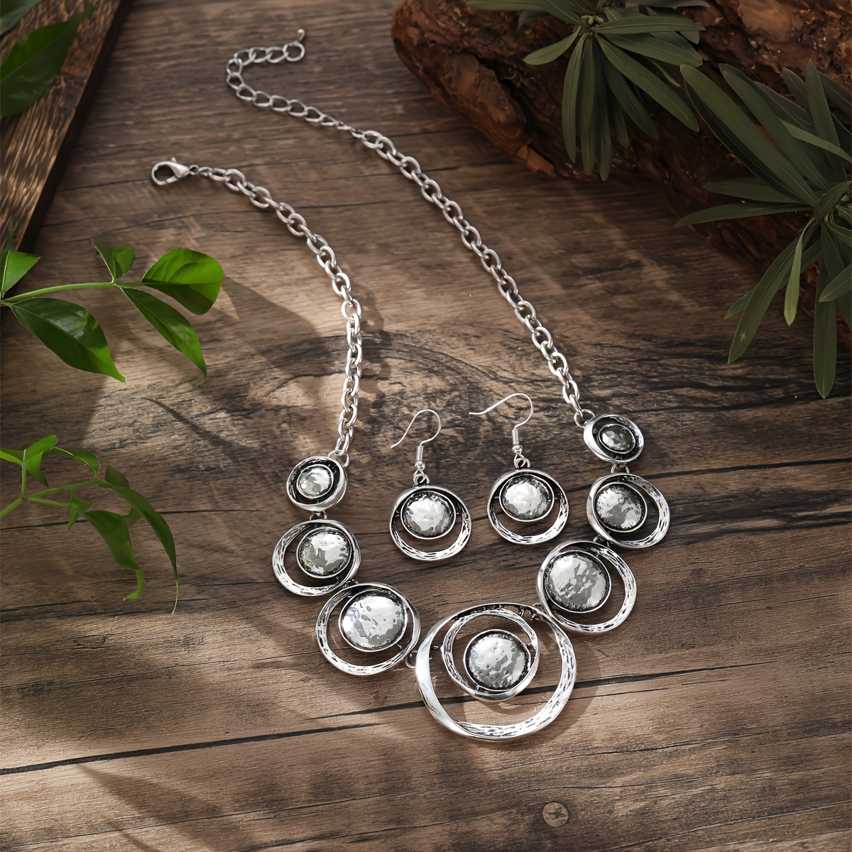 TEMU 3pcs/set Silvery Bohemian Vintage Hollow Fashion Creative Round Style Necklace Earrings Women's Fashion Set Individual Party Jewelry Gift