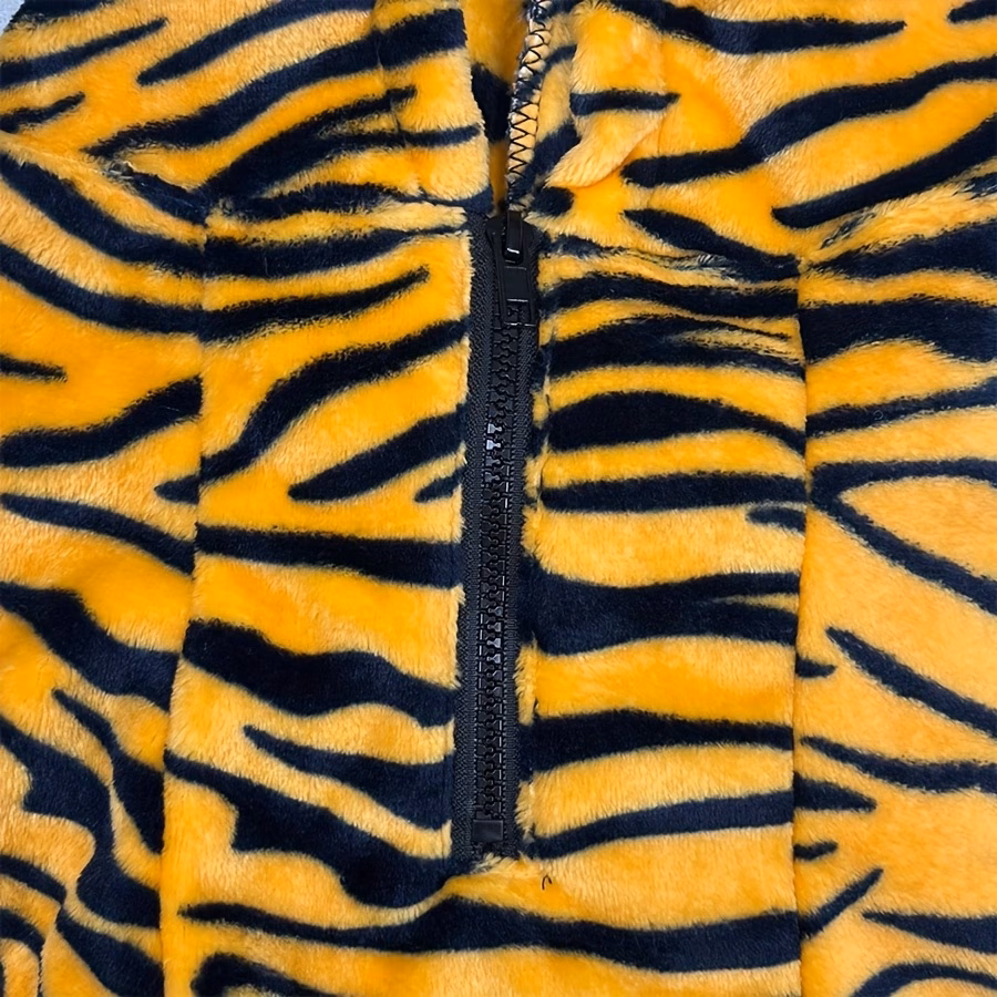 flannel autumn winter warming transformation suit for medium to large dogs Product details 7