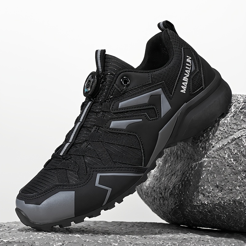 Men's Extra Wide Fit Trail Running Shoes with Lightweight Design