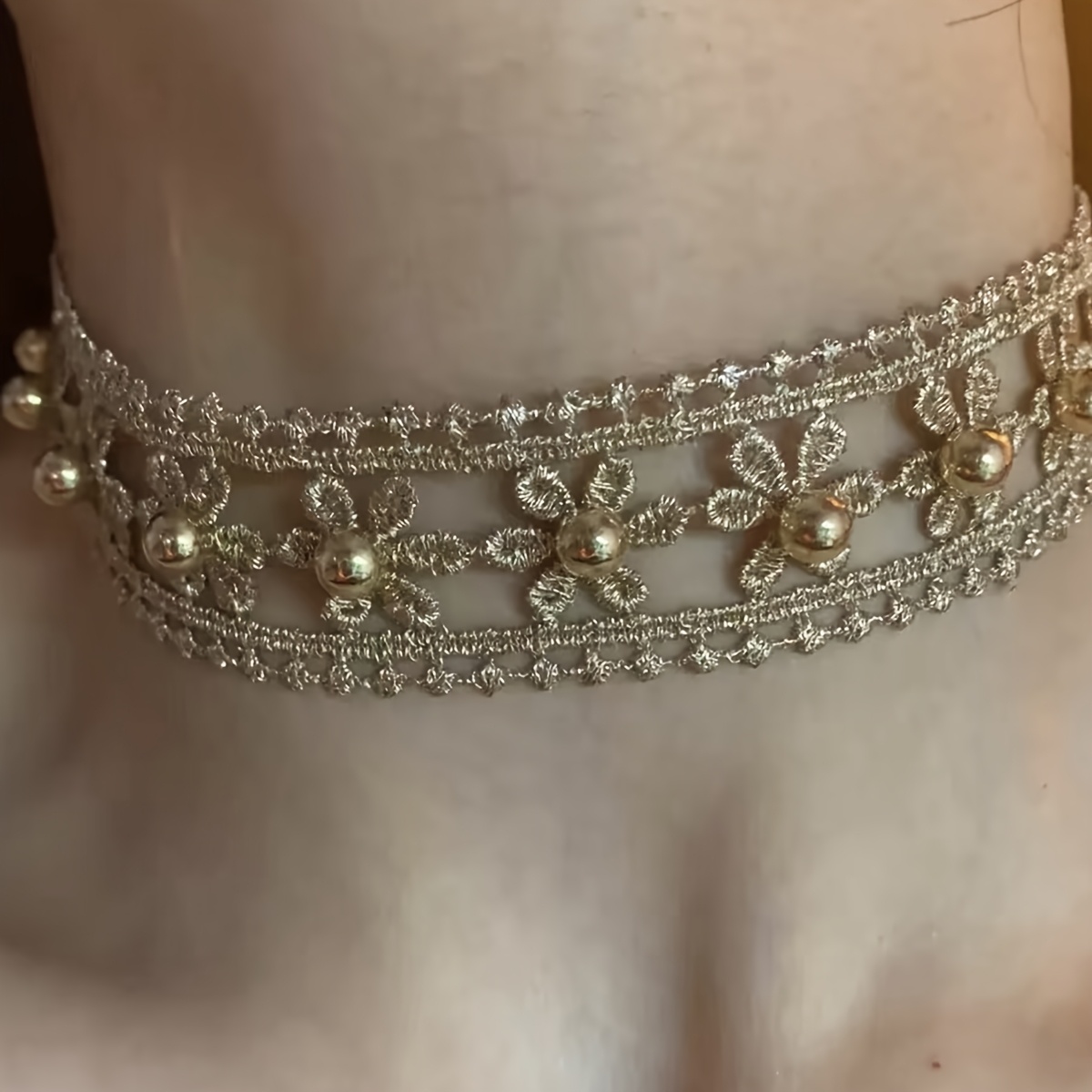 TEMU 1 pieza Gargantilla de encaje elegante para mujer - Color floral, adecuada para uso diario y fiestas, collar minimalista para superponer todo el