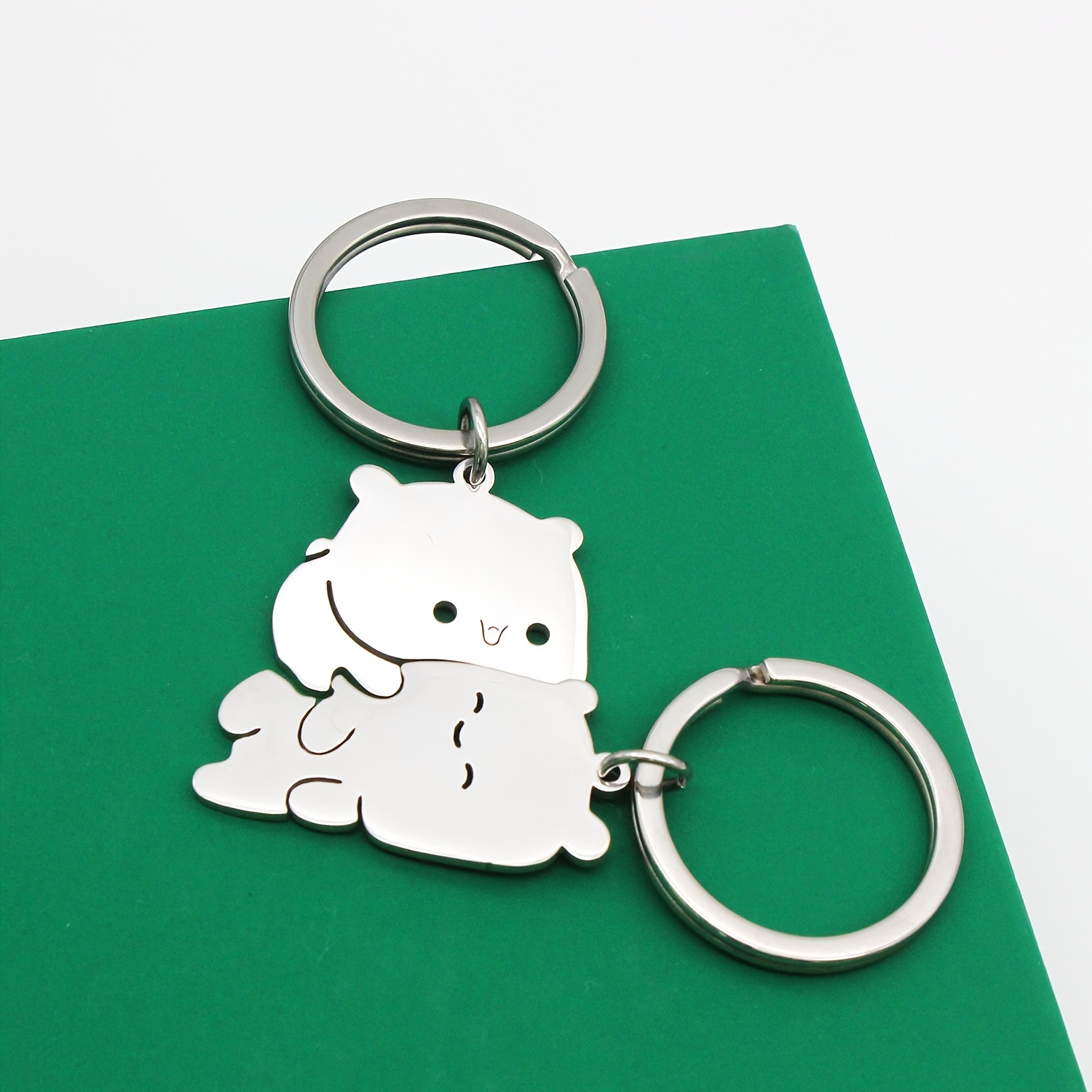 

2 Pcs Cute Bear Stainless Steel Keychains, Romantic Couples Key Rings, Handbag & Backpack Charms, Perfect For Valentine's Day And Birthdays