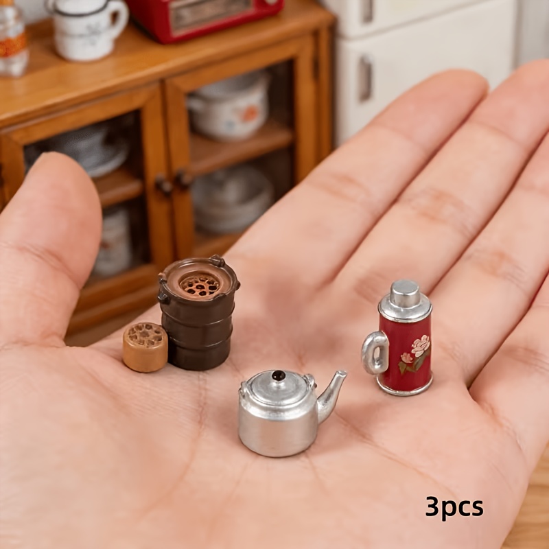 TEMU Ensemble de 3 pièces, répliques miniatures d'articles ménagers de style vintage, comprenant une mini-bouteille d'eau, une bouilloire et un four.