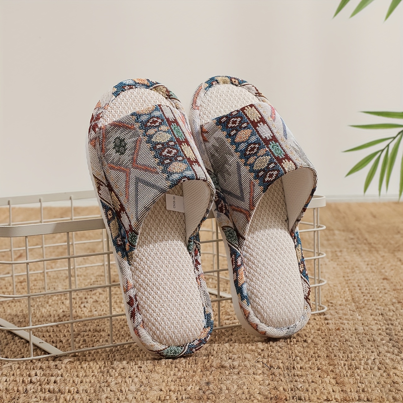 Image of Slippers For Couples, Non-slip And Comfortable Indoor Shoes, Silent Cool Slippers For Men., Women Shoes