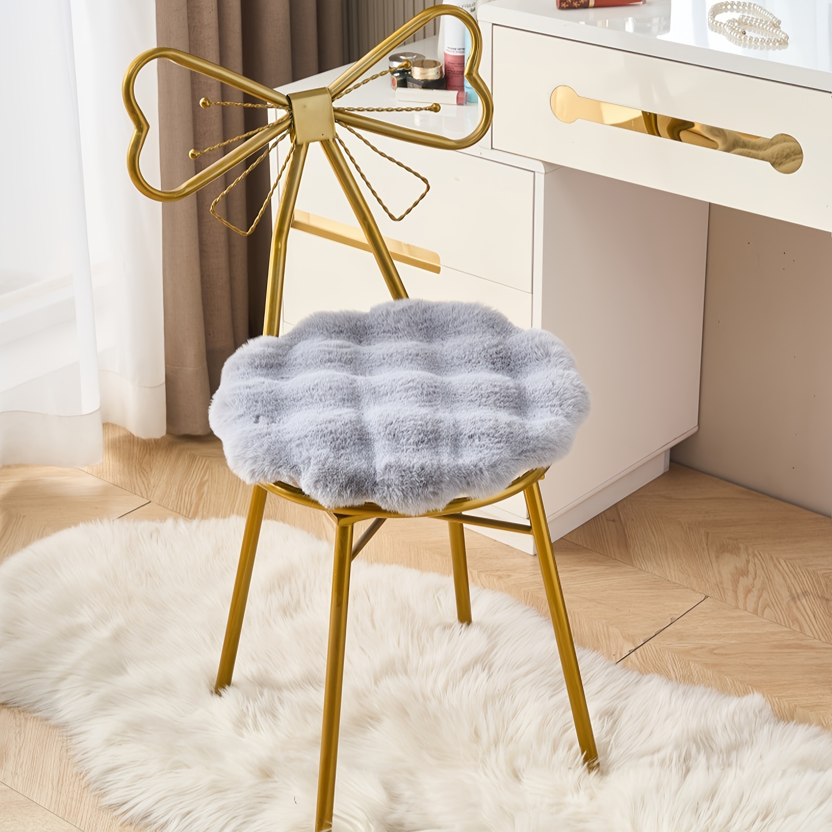 TEMU 1pc French Cream Plush Small Cushion/autumn Winter New Arrival/valentine's Day, New Year Etc. Warm Cute Indoor Decor Carpet, Comfortable Fabric