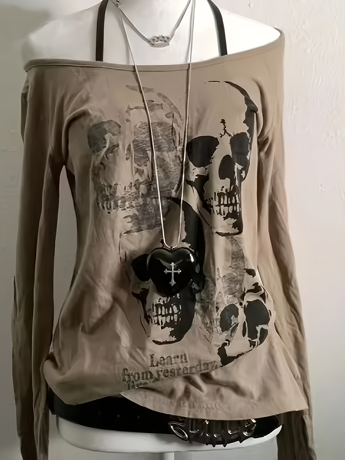 ロンt 長袖 y2k grunge 顔面 unknown grunge y2k sold on Temu United States