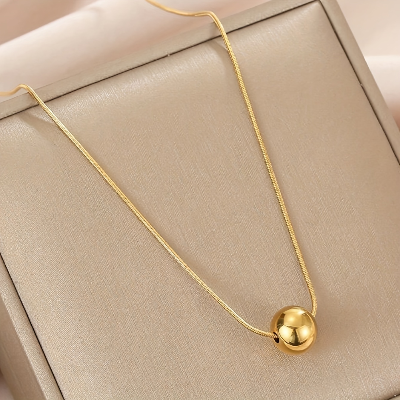 

Elegant & Simply Style, Golden/ Silvery Finish Ball Design Pendant, Match With Stainless Necklace, Fashion Elegant Accessory For Daily Wear & Party, Idea Gift For Ladies