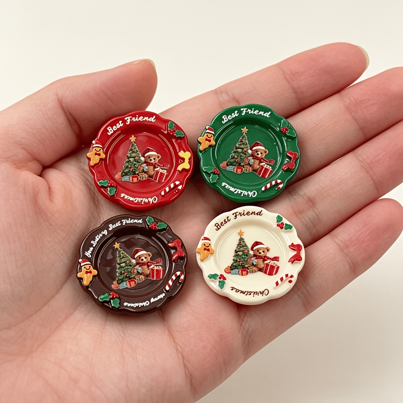 Image of 4pcs -patterned Christmas Dinnerware Set, 1:12 Scale Dollhouse Mini Christmas Plates, Dollhouse Tableware Decorative Additions, Creative Photography Decor Additions