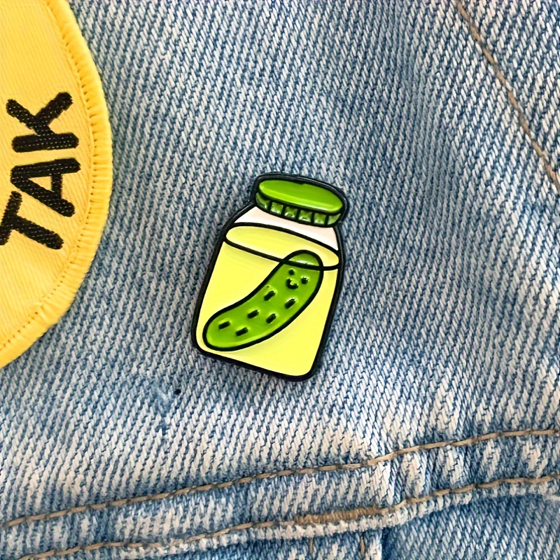 

Cute Cartoon Pickle Enamel Pin For Men, Suitable For Backpack Hat Clothes, Gift For Friends