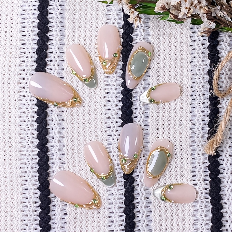 TEMU 10 Unghie a Mandorla Fai da Te a Pressione, Base Rosa Nudo, Linee Francesi a Specchio Dorate, Occhio Glitter Verde con Catene Dorate, , Perline,