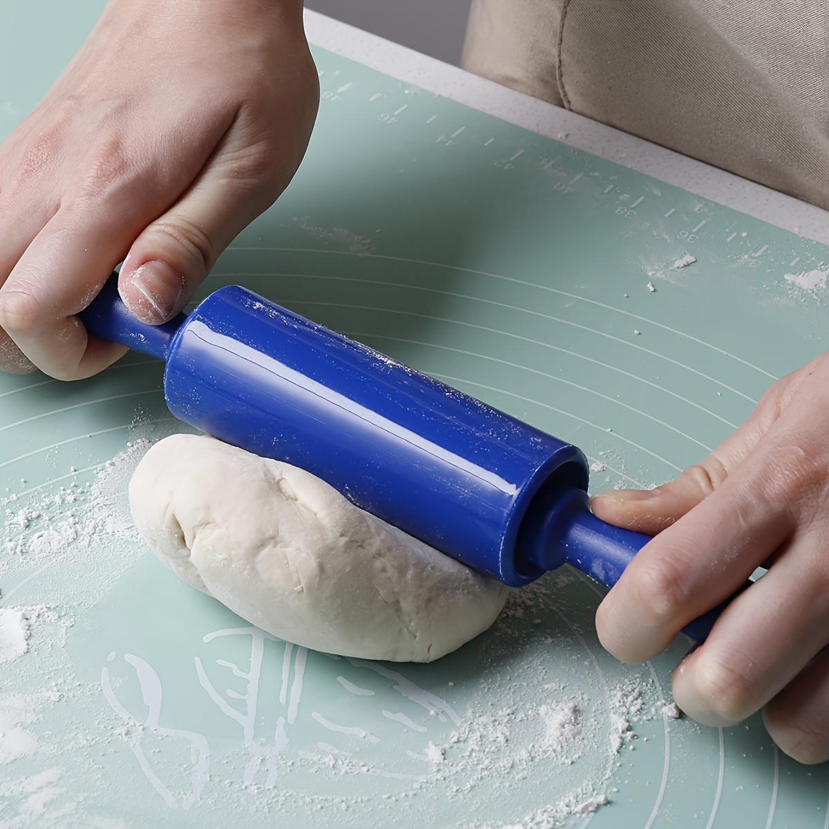 

1pc Mini Dual-ended Plastic Rolling Pin For Baking, Kitchen Dough Roller For Pastries, Pie Crust & Dumpling Skin, Diy Baking Tool