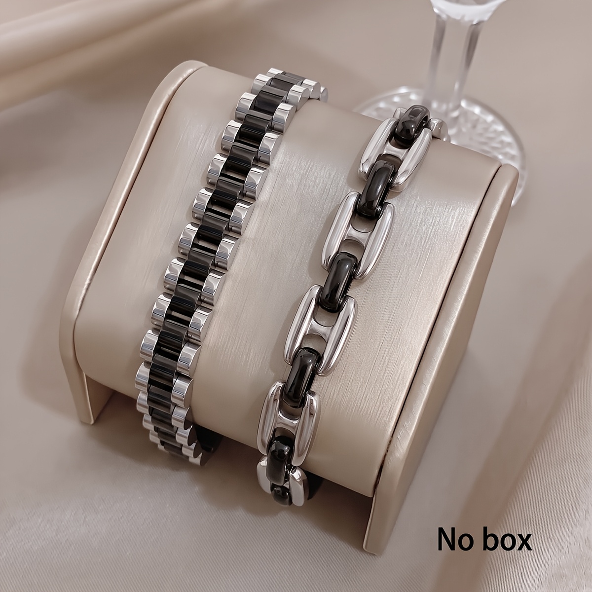 2pcs Women's Dual-Color 18K Golden Plated Bracelet Set