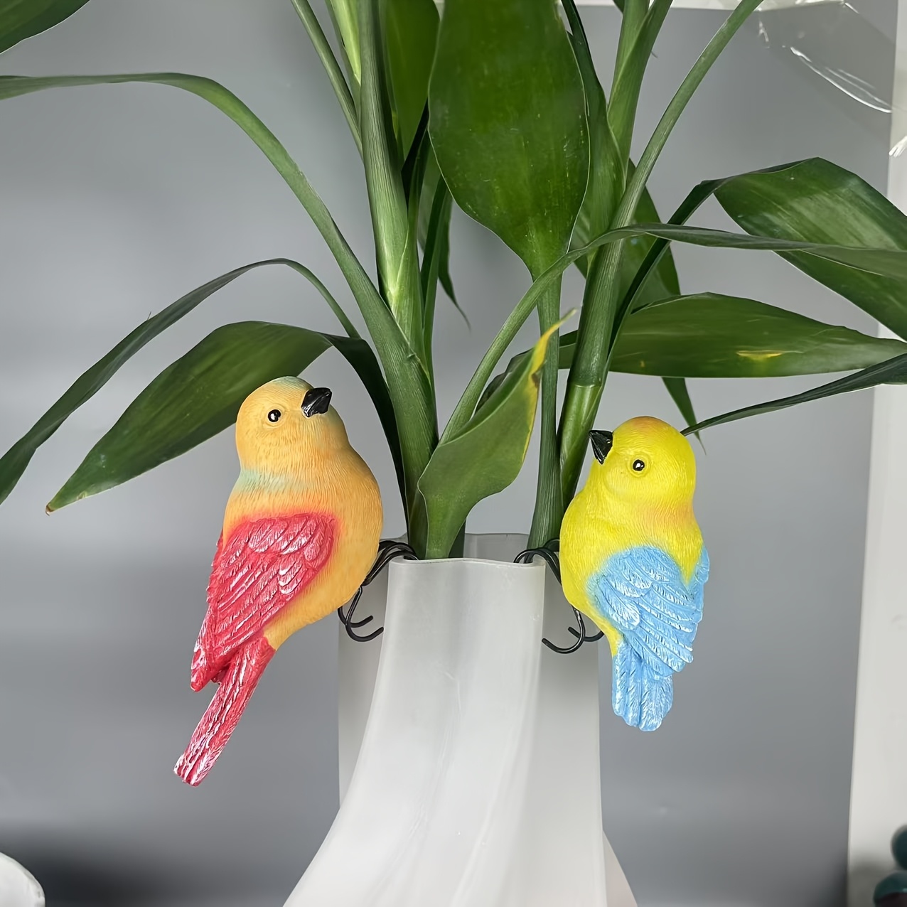 Papageien Ornament Aus Kunstharz | Schwingende Vogel-Dekoration | Für Garten & Wohnung