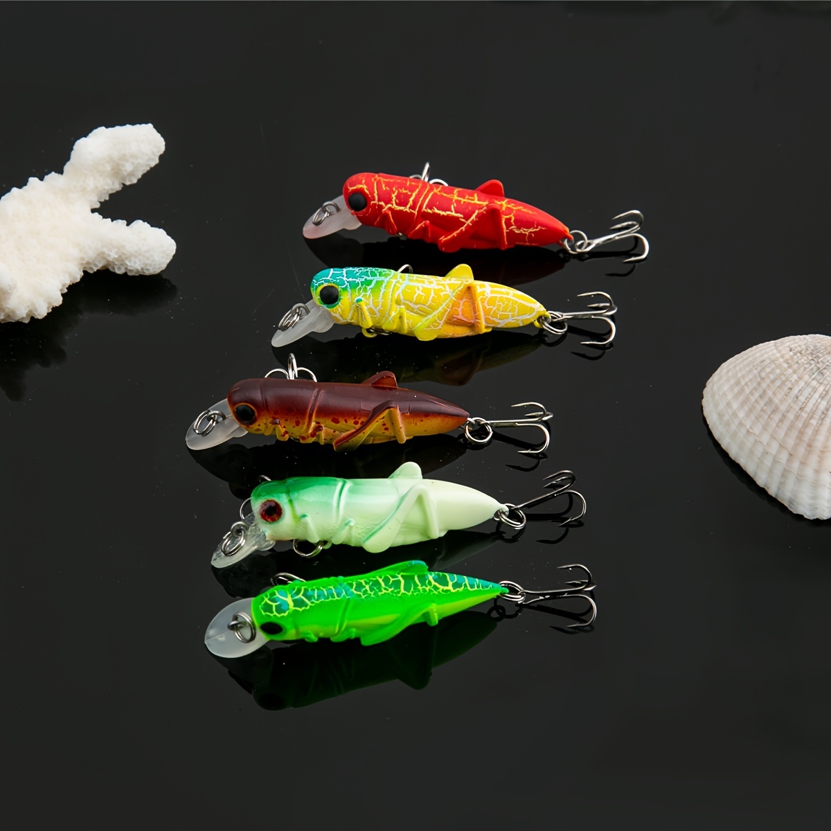 5Pcs Grasshopper Fishing Lures Fishing Baits Artificial Mini Fishing