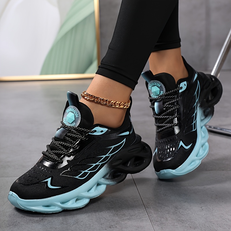 New Lightweight Thick-soled Height-increasing Versatile Sports Casual Twist Shoes, Women Shoes, Sneakers