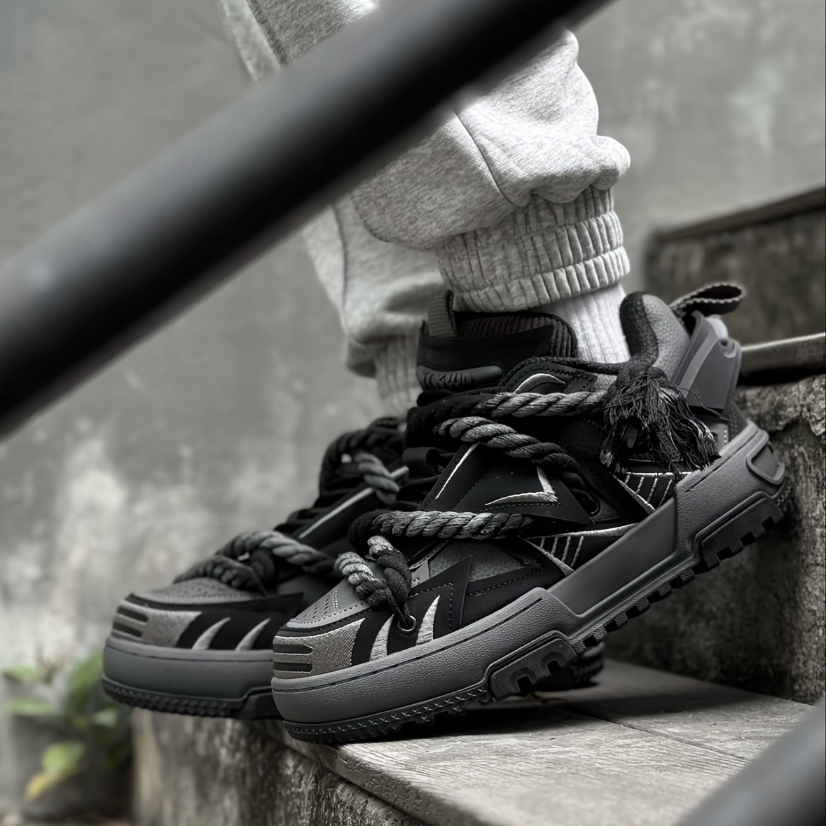 xlun par zapatillas casuales clásicas negras grises moda Temu