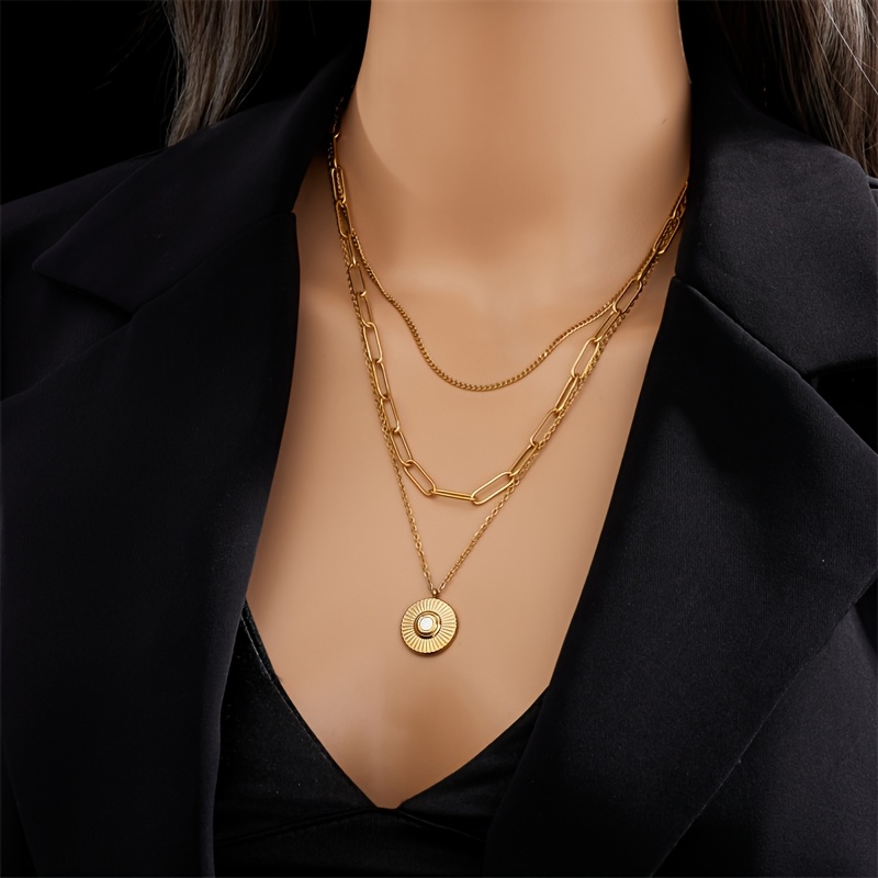 Women's Exquisite Golden Necklace, Elegant Layered Design
