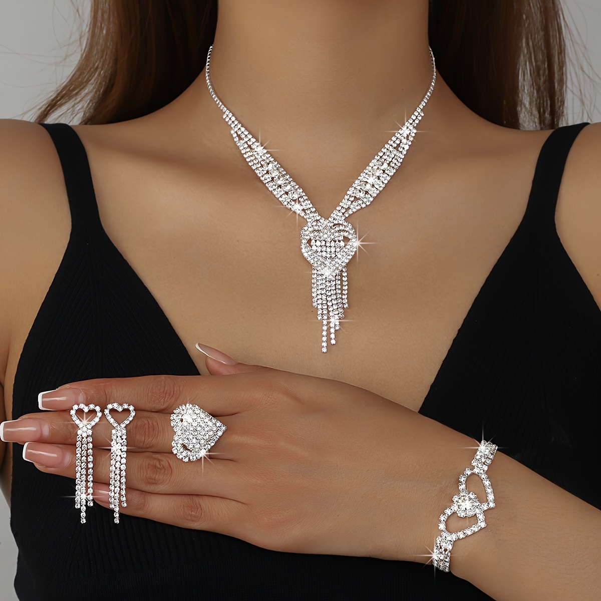 Image of Luxurious And Exquisite High-end Sparkling Water Necklace, Bracelet, Earrings, And Ring Four-piece Set For Bridal Wedding Jewelry