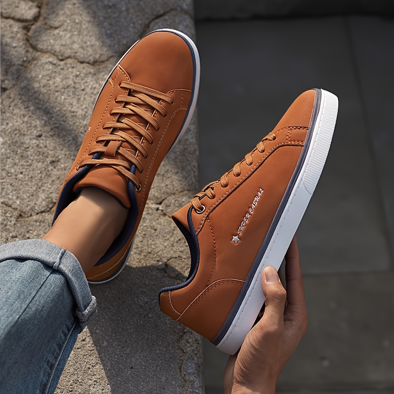 Men's Casual Sneakers Interpreting Simple Trendy Fashion, Versatile and Comfortable Walking Style