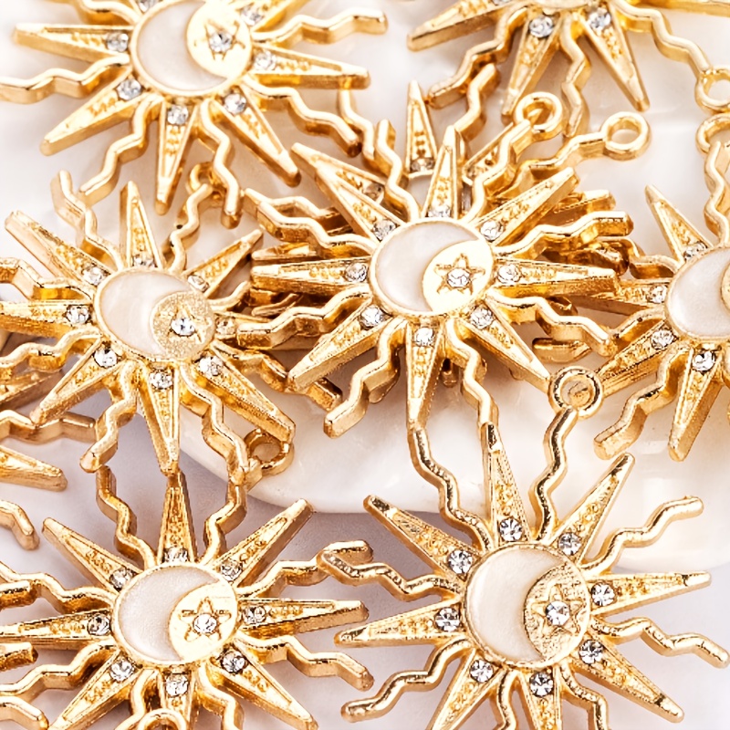 Image of 10pcs Per And Stylish Jewelry Pendant Additions Creative Alloy Exquisite Sunflower Bracelet Necklace Pendant