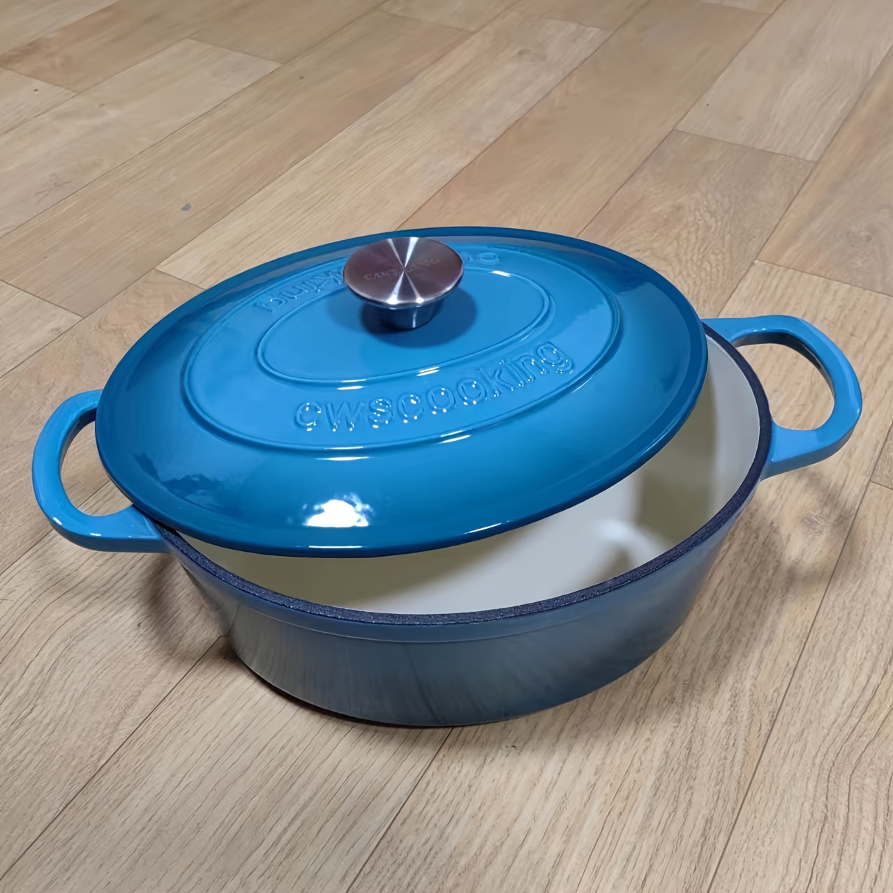 enameled oval dutch oven multi purpose enamel cookware for   braising and simmering 5 8kg capacity details 3