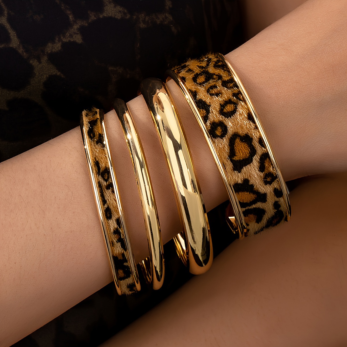 

2pcs Leopard Print Leather Cuff Bangles & 2pcs Minimalist Metal Cuff Bracelets, Bangle Bracelets Set For Women, ,