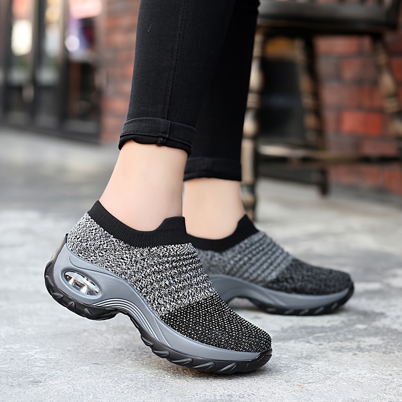 Women's Slip-On Platform Sneakers Breathable Cushioned Walking Shoes  with Thick PU Sole, Lightweight Comfortable Loafers for Running, Gym,  Travel