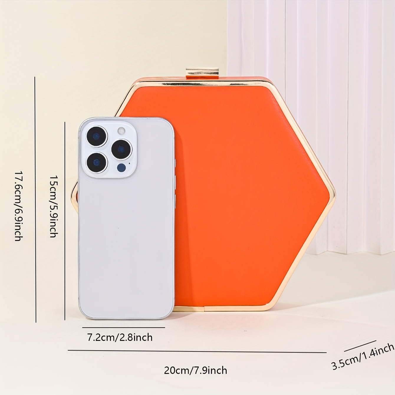 Elegant Hexagonal Clutch Bag with a Large Chain, Perfect for Evening Events, Parties, And Weddings.