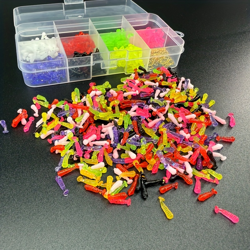 1cm soft bait for micro   in   50pcs for each   50pcs of   sleeve hooks a total of 400pcs tpe floating ba  not easy to break the tail applicable to horse mouth   fish black carp etc   an indispensable helper for micro   lovers