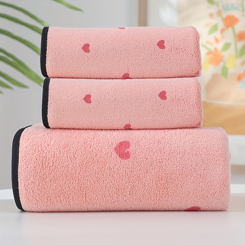 

And Bath Towel Set - Includes 1 Bath Towel And 2 Towels