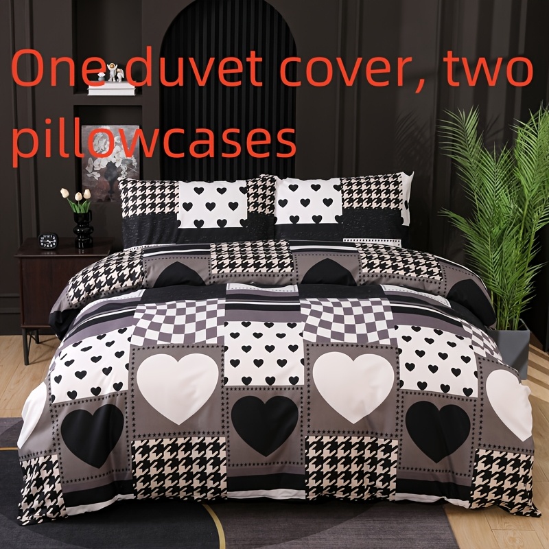 Image of Black Checkered Heart , Visual Impact, Warm And Romantic, Duvet Cover 3pcs Set (1pc Skin-friendly Duvet Cover And 2pcs Pillowcases), Pillow Inserts And Duvet Inserts Not Included
