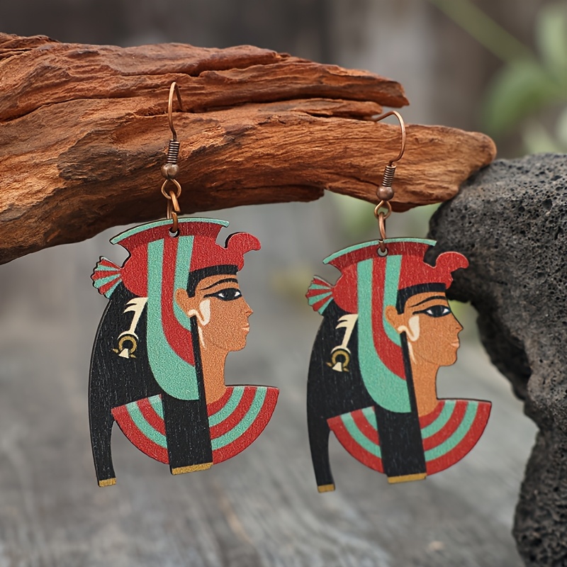 Women's Vintage Bohemian Wooden Cut-out Pattern Earrings