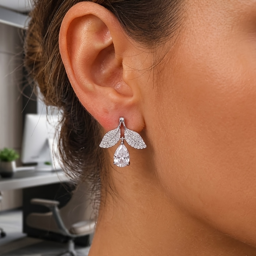 Luxurious Leaf-inlaid Teardrop Cubic Zirconia Stud Earrings