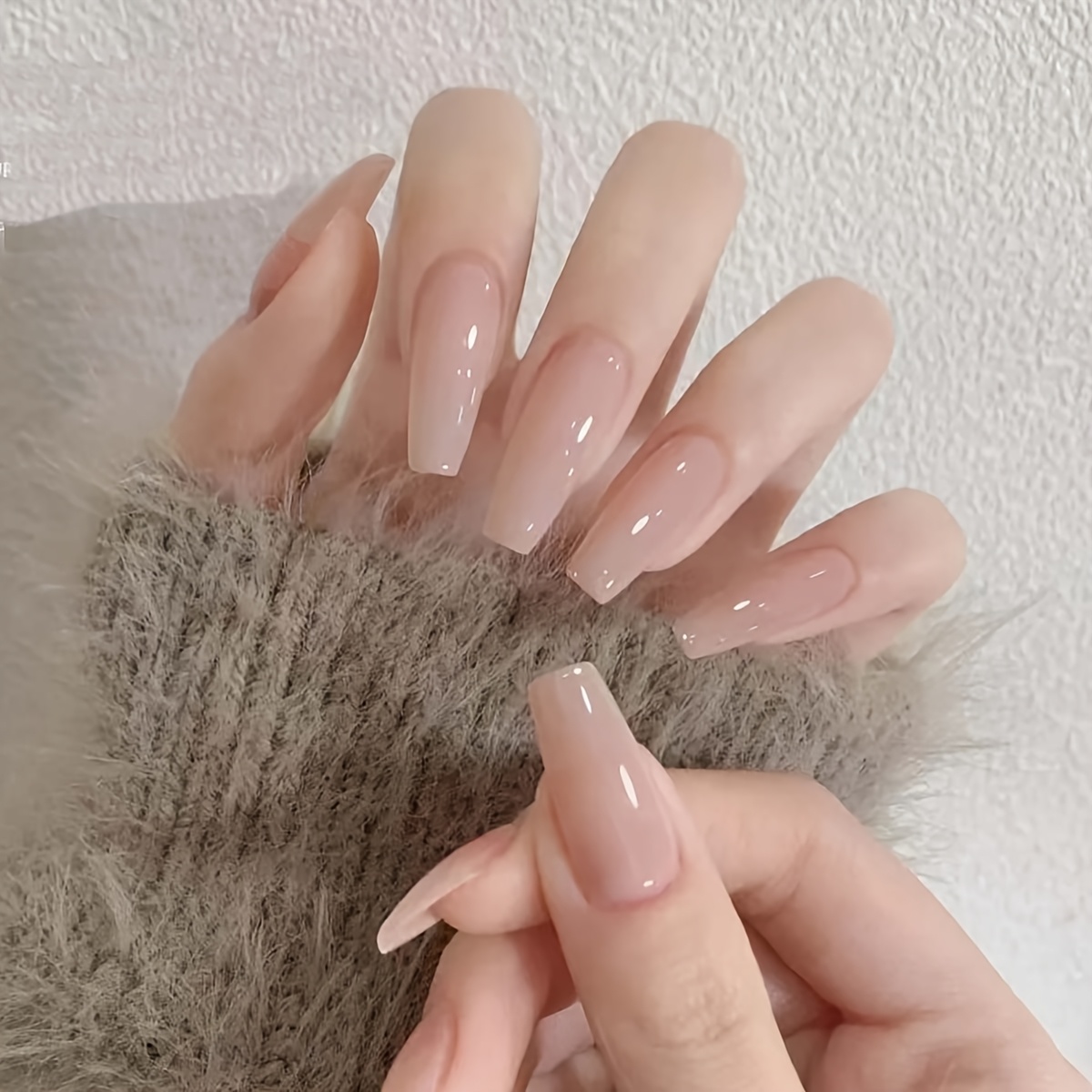 

Pure Style 24pcs Women' White Nude Jelly Long Trapezoidal Nail Detachable Nail Ice Transparent Nude Nail Fake Nails