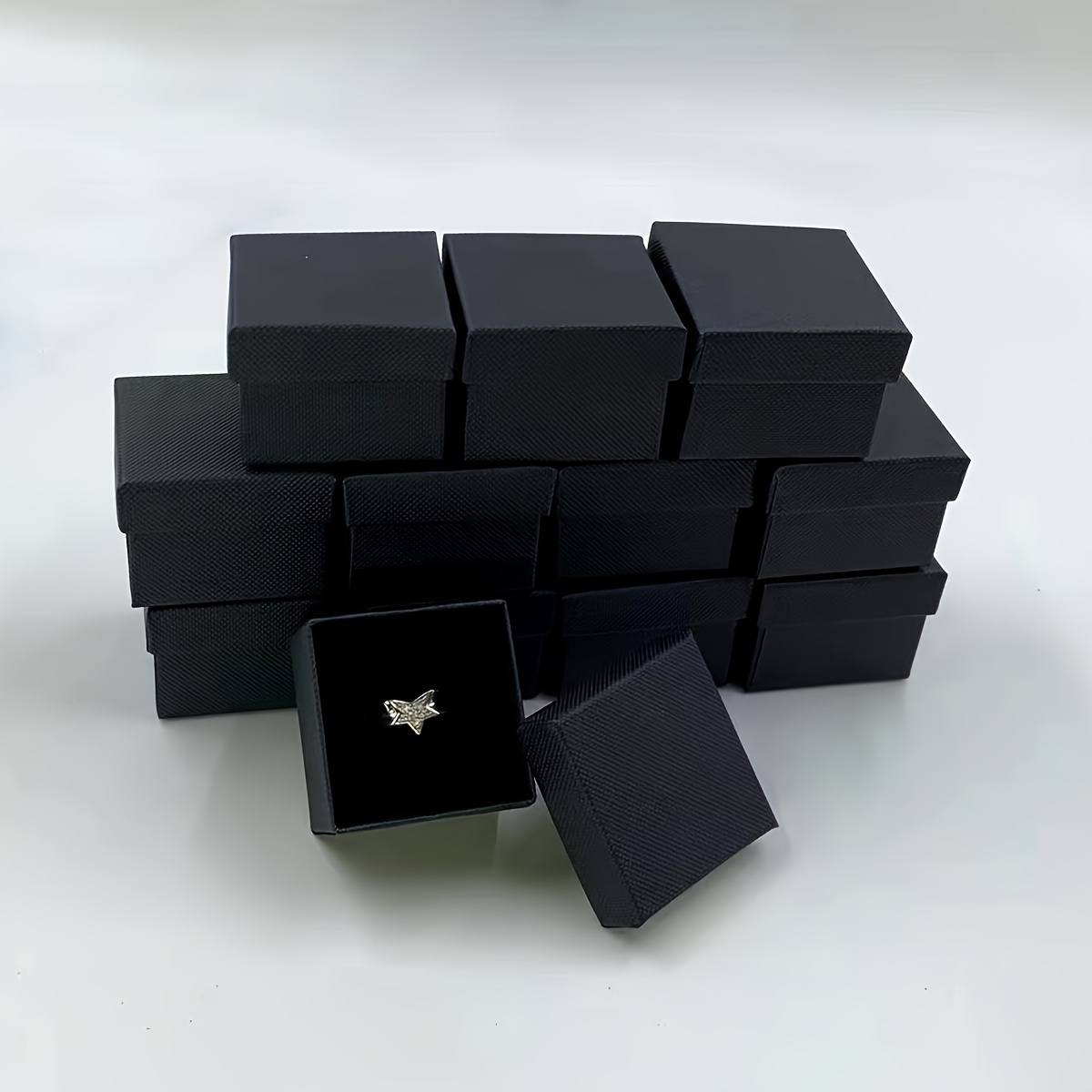 

12-pack Black Paper Gift Boxes With Lids, Jewelry Ring Box, Fantasy Bee Theme, Elegant Accessory Packaging For Special Occasions