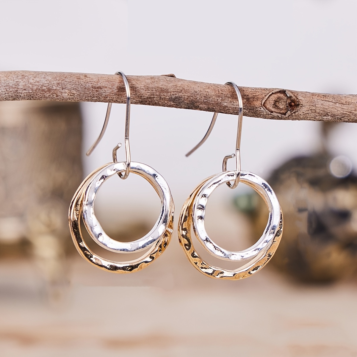Image of Vintage-inspired Double Ring Round Pendant Earrings For Women - Stylish And Unique Jewelry Gifts