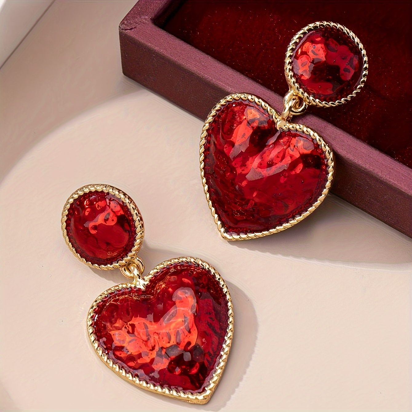 

Chic Red Heart Dangle Earrings For Women - Perfect Valentine's Day Gift, Cute & , Zinc Alloy With Plastic Inlay