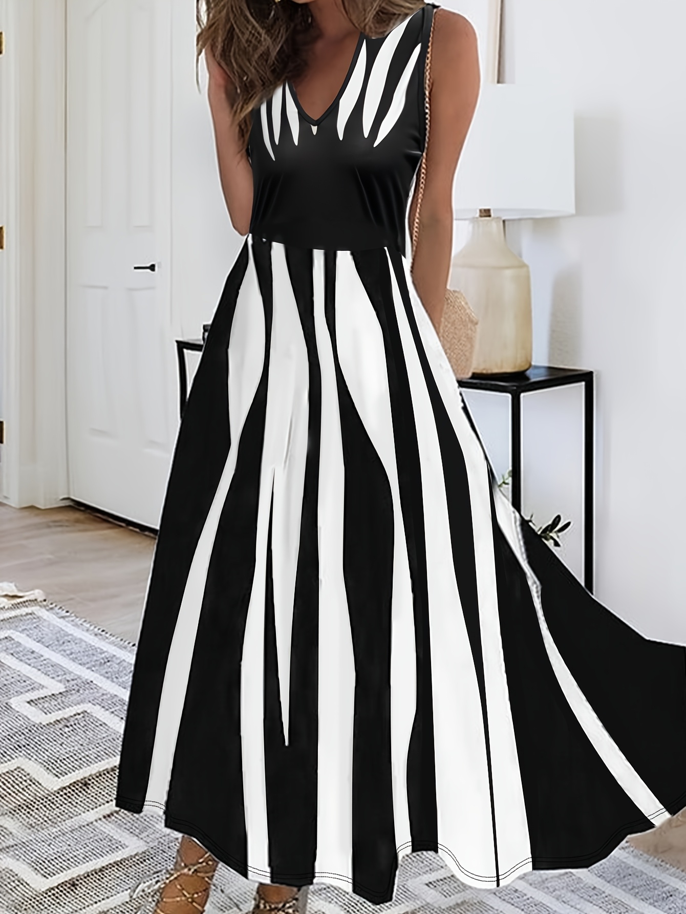 green emerald velvet dress Zapaka Women Strapless Evening Dress with Slit Black and White Mermaid Long Formal Dress, Black White / US16W main image 0