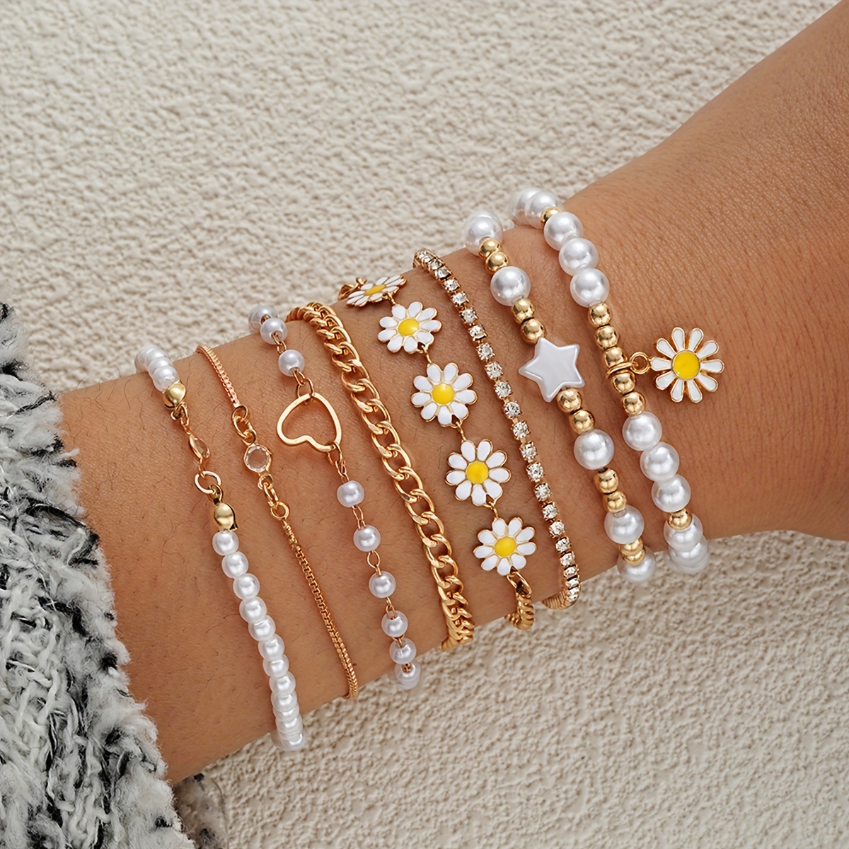 

8-piece Daisy, Heart & Rhinestone Beaded Bracelets Set For Women, Vacation Style, Simple And Elegant, Perfect For Date Night And Everyday Wear