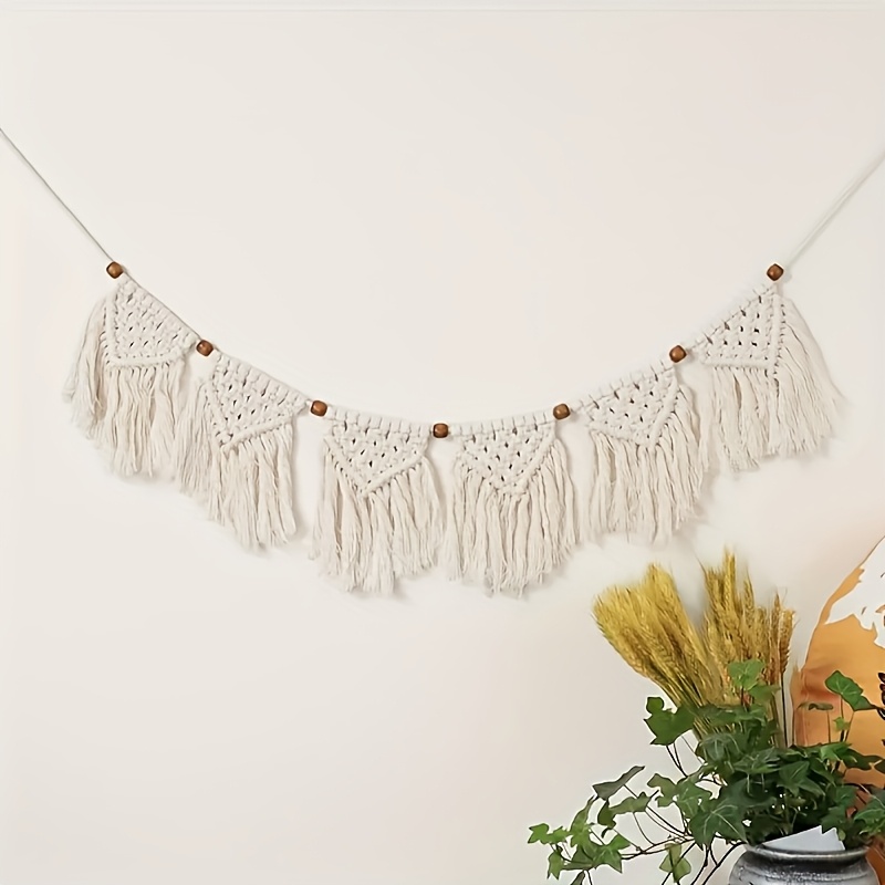 An Elegant Beaded Tapestry With Tassels, Perfect For Home Decor, Adds A To Bedrooms, Offices, And Living Rooms.