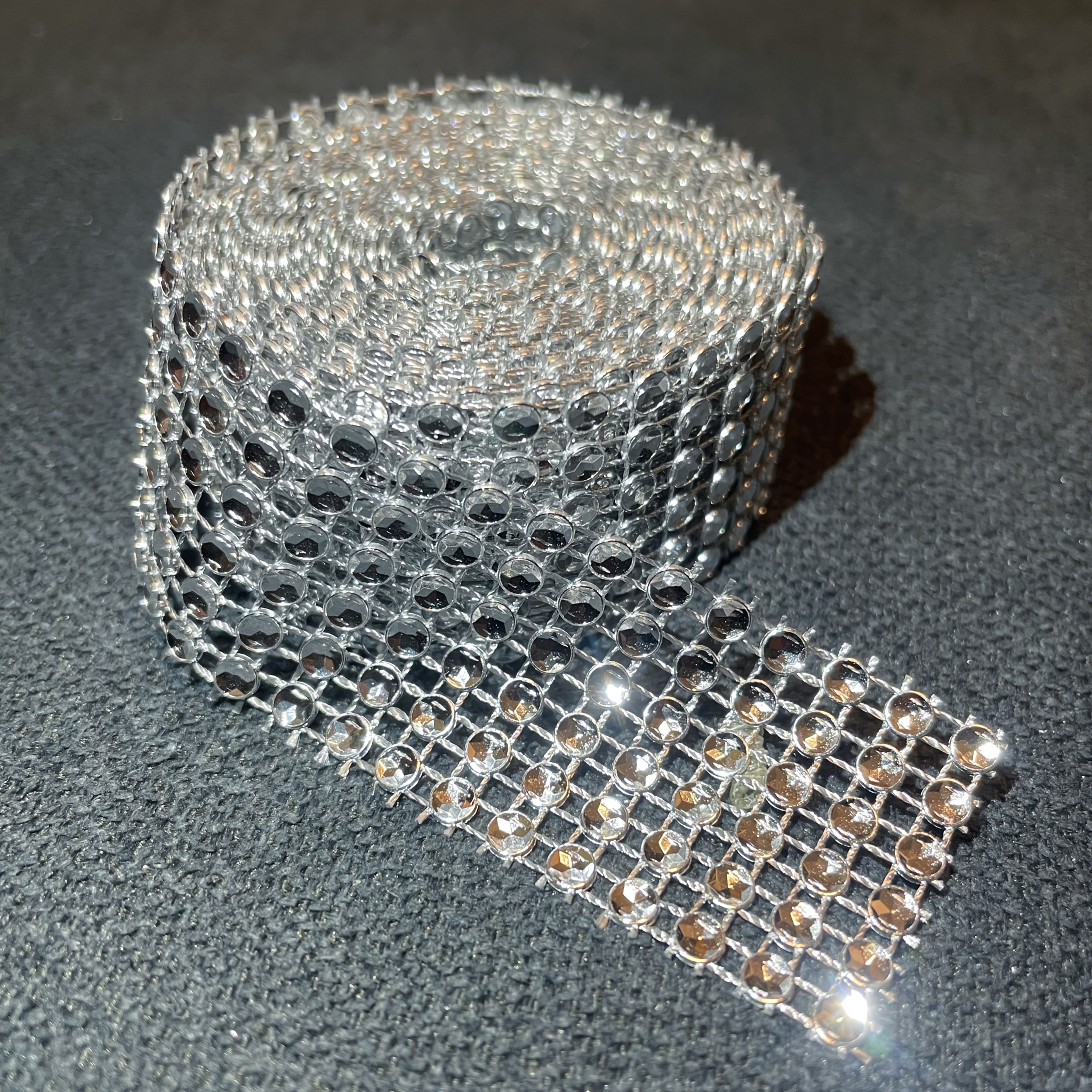 TEMU Bande de strass à 6 rangées de 222 cm/87,4 po, ruban décoratif à strass à soi-, parfait pour les décorations de fêtes d'année et les