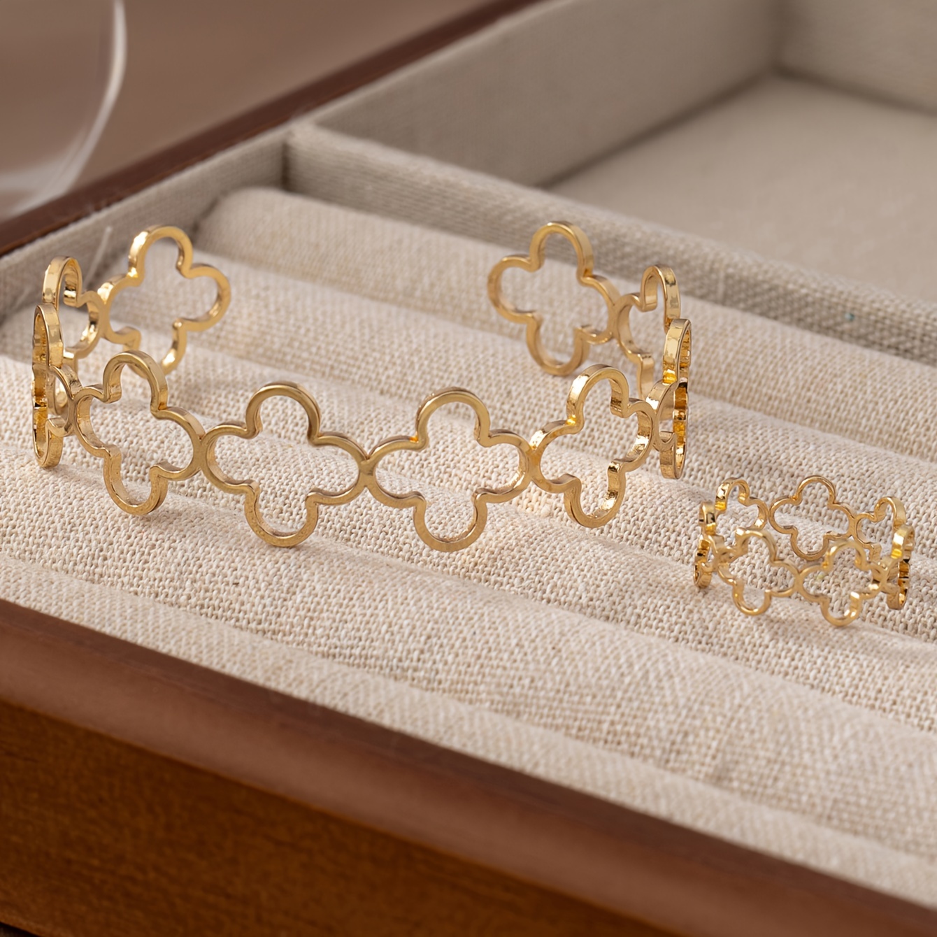 a hollow floral womens bracelet a flower cutout ring ladies  display picture 2