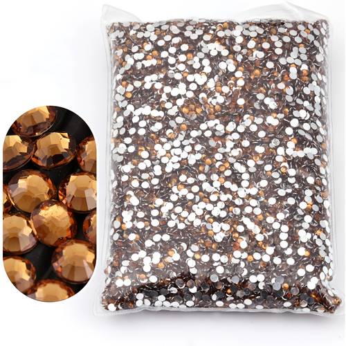 strass en résine à fond plat argenté en tailles 2 mm, 3 mm, 4 mm et 5 mm, comprenant de grands paquets de étincelants et de strass à rayures non pour leau